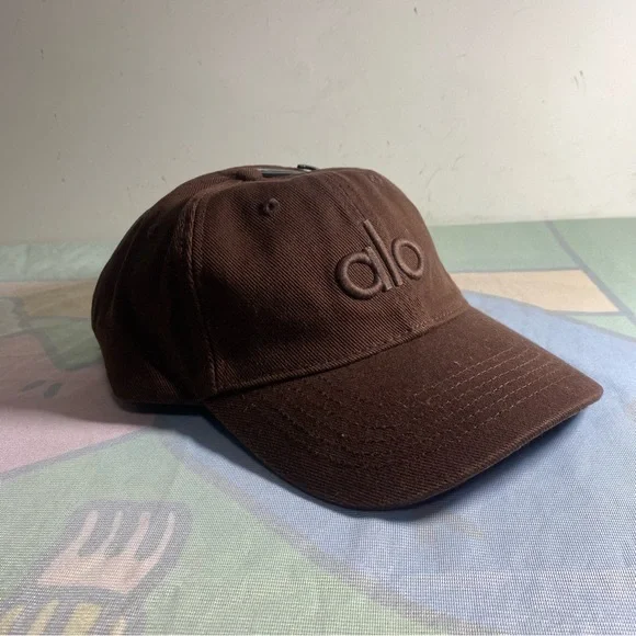 ALO Yoga | Accessories | Alo Yoga Brown Cap | Poshmark display picture 3